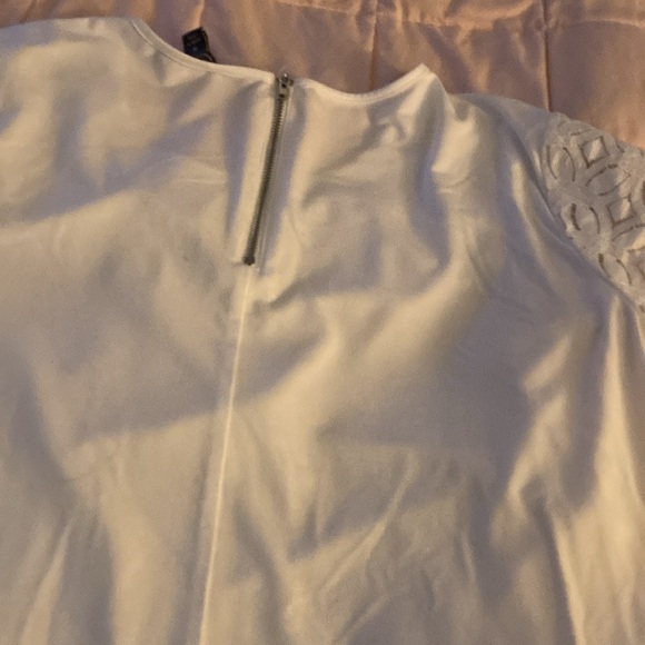 never worn, size medium, perfect condition through stitch fix - Picture 2 of 3